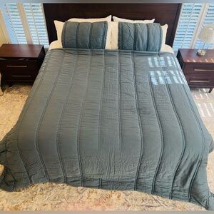 West Elm King Sized Bedding Set